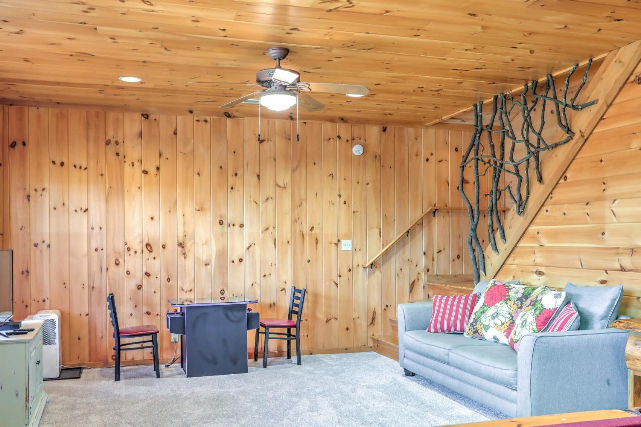 Bear Naked Bungalow ブルーリッジ山脈 エクステリア 写真